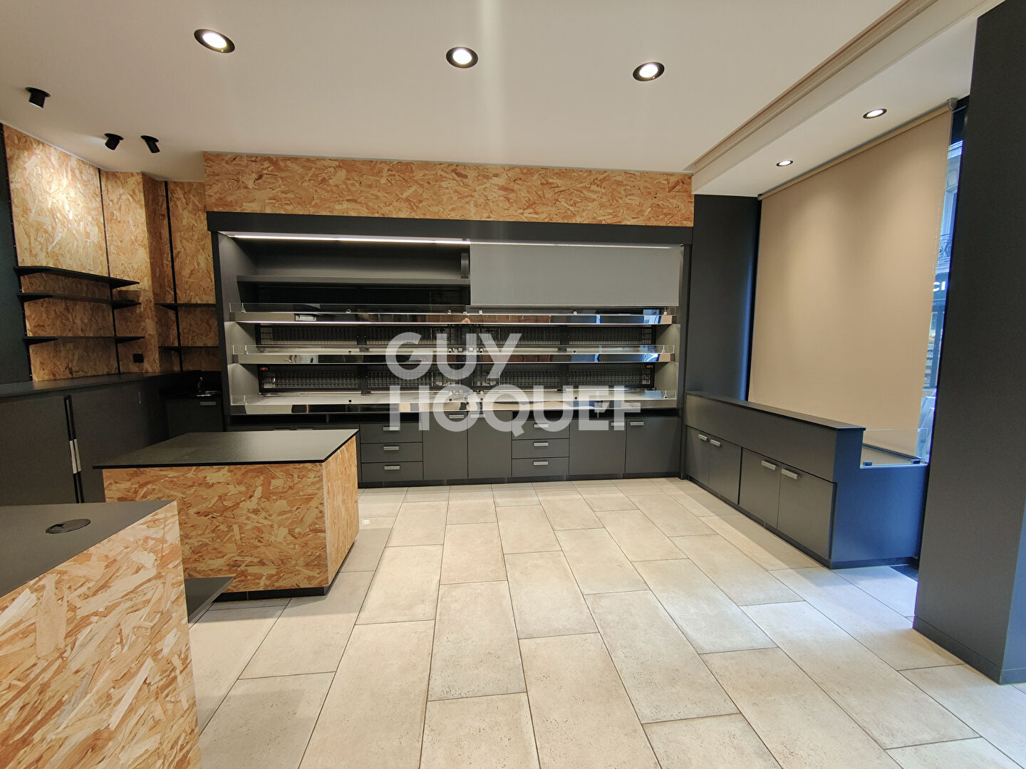 Local commercial  Paris 68,15 m2