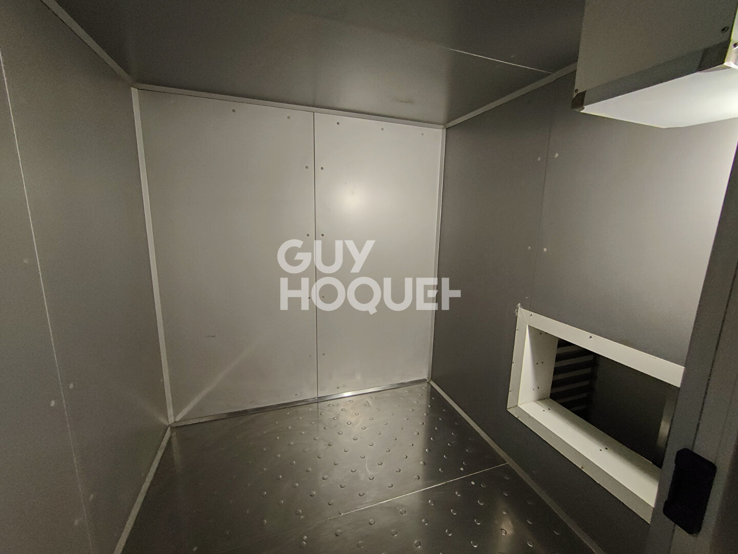 Local commercial  Paris 68,15 m2