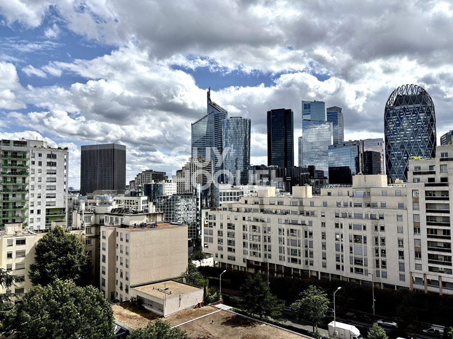 Appartement Courbevoie 2 pièces
