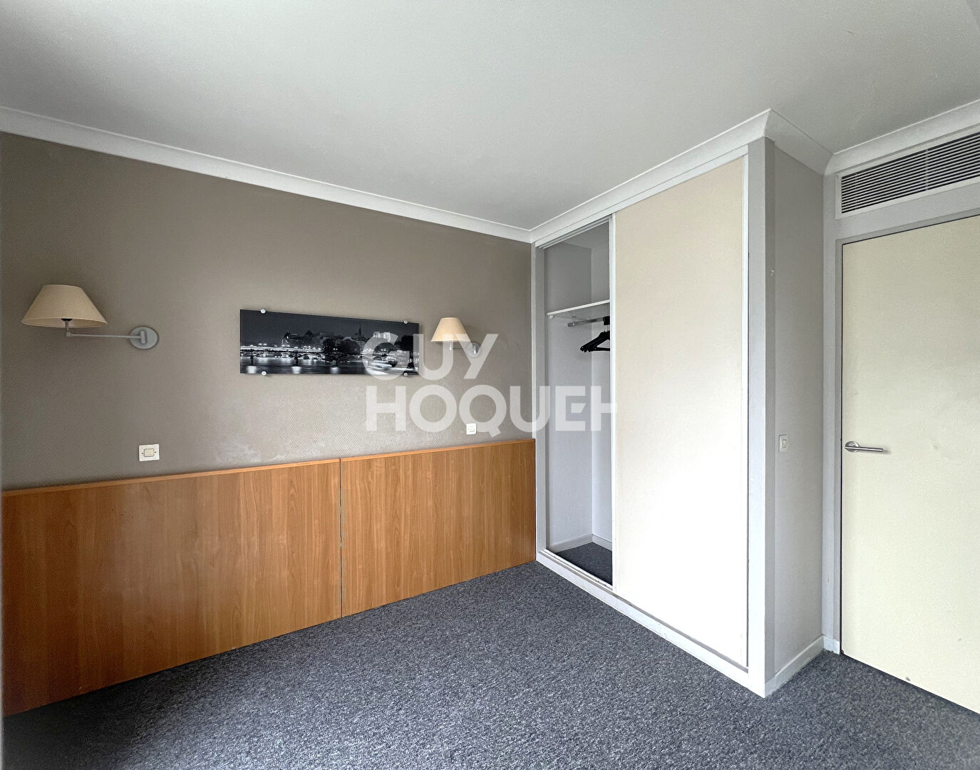 Appartement Courbevoie 2 pièces 32.75 m2
