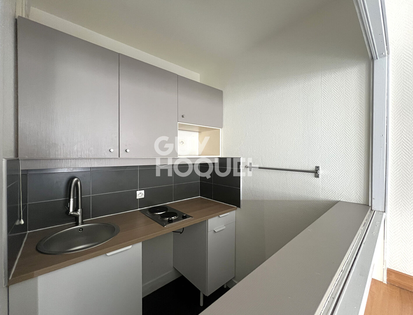 Appartement Courbevoie 2 pièces 32.75 m2