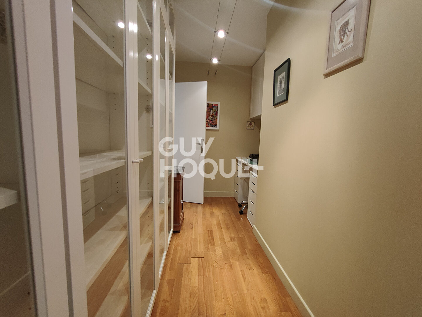 Appartement Courbevoie 4 pièces 96.05 m2