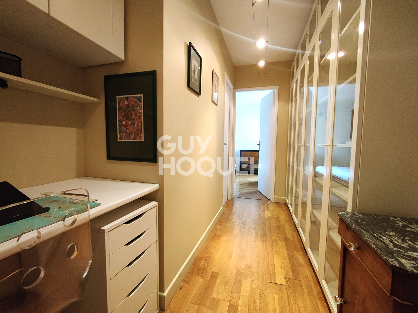 Appartement Courbevoie 4 pièces 96.05 m2