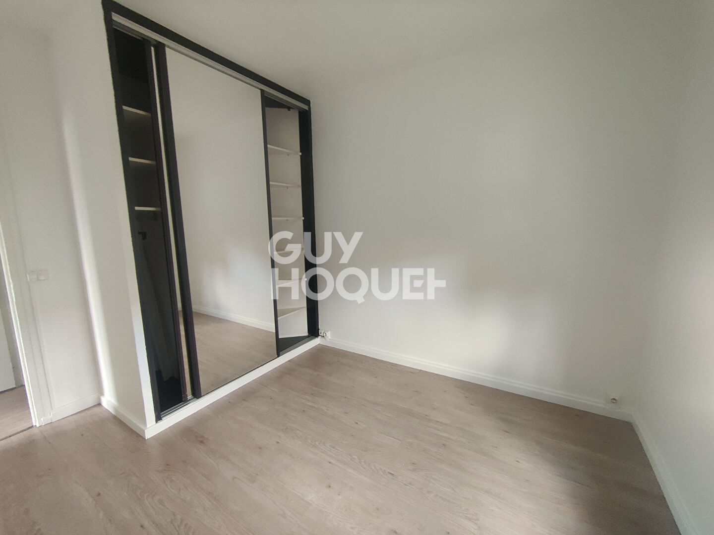 Appartement Courbevoie 2 pièces 29.31 m2