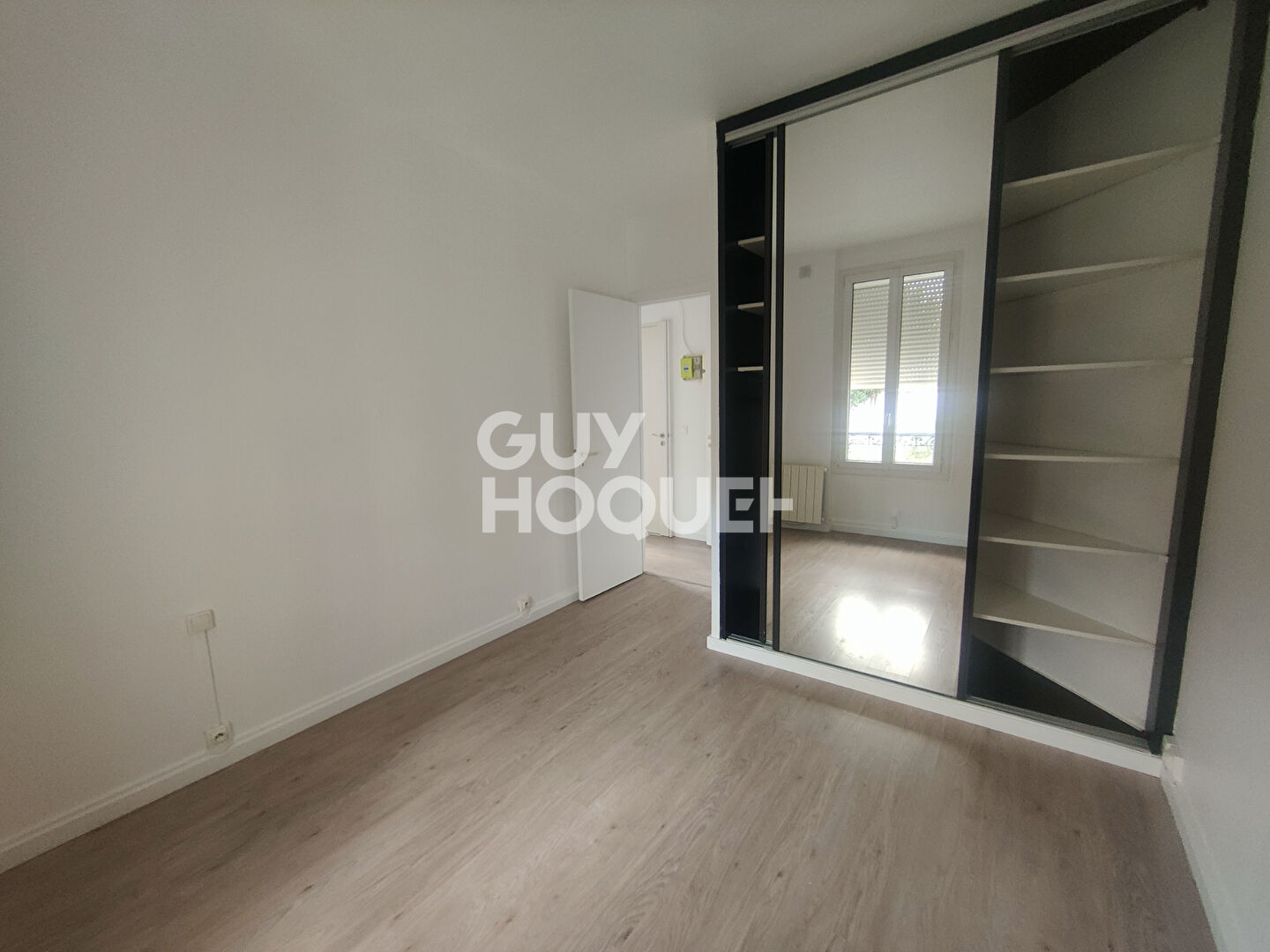Appartement Courbevoie 2 pièces 29.31 m2