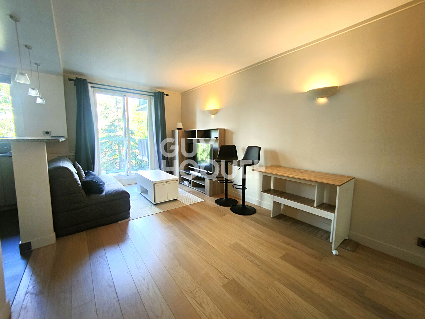 Appartement Courbevoie studio 28.67 m2