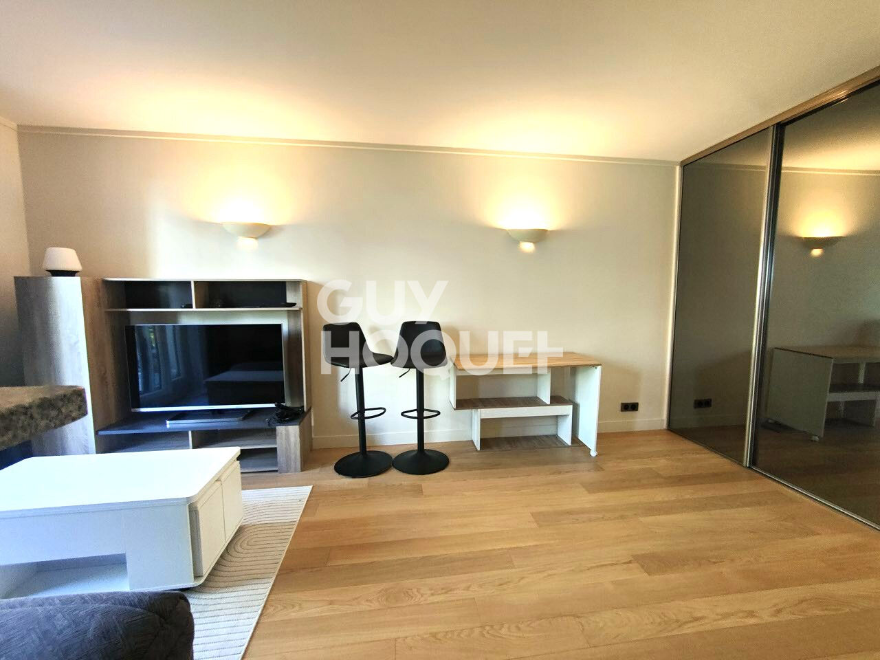 Appartement Courbevoie studio 28.67 m2