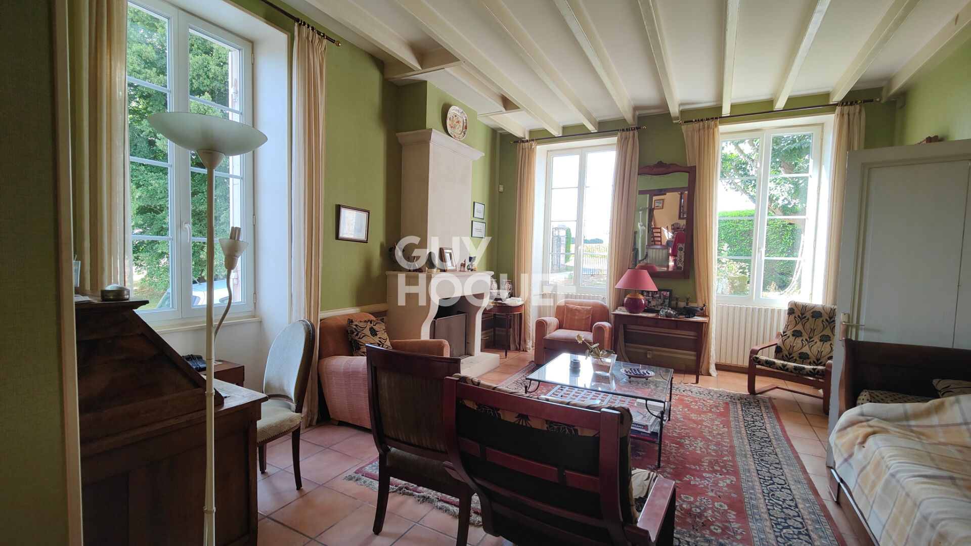 Maison de charme du 19e siècle avec dépendances sur près de 5000 m² ? Calme et authenticité à 10 min des plages !