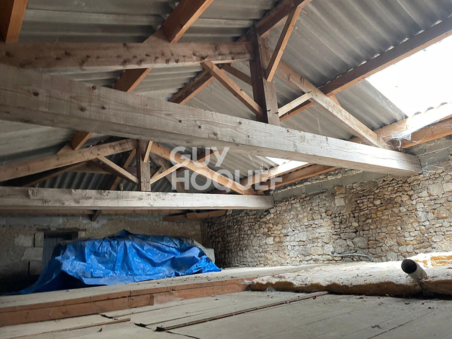 Longère spacieuse au coeur de St André de Lidon - Une opportunité à saisir !