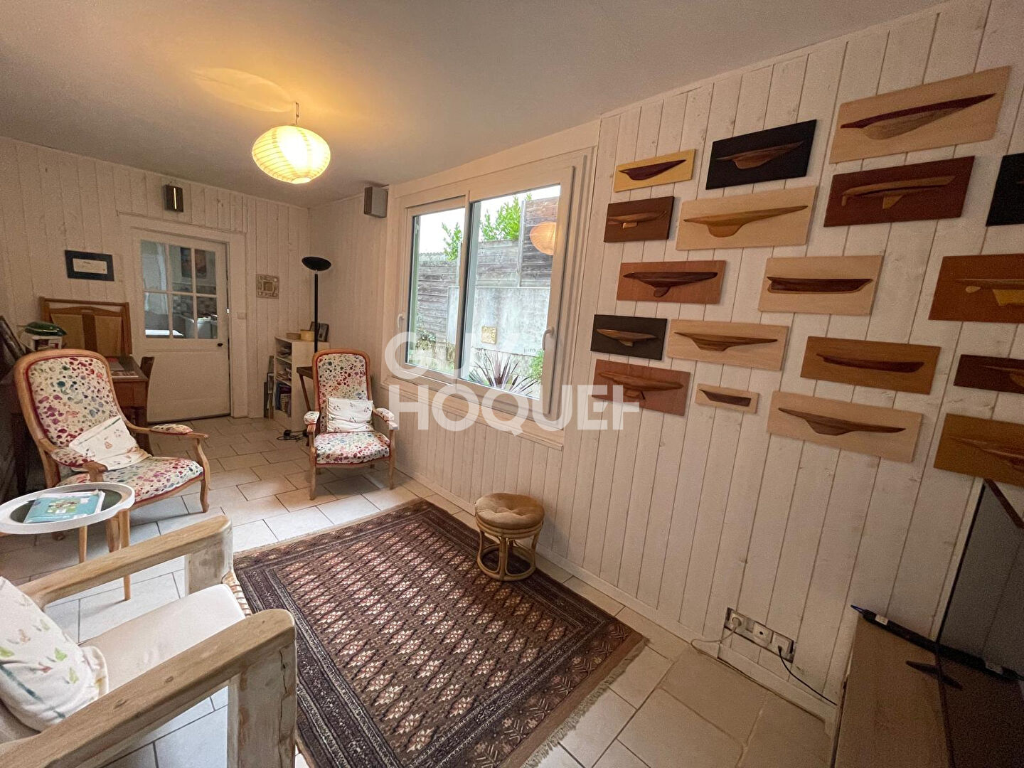 Maison de ville en pierre de taille à Saintes - Un Charme Historique Rénové avec Éclat