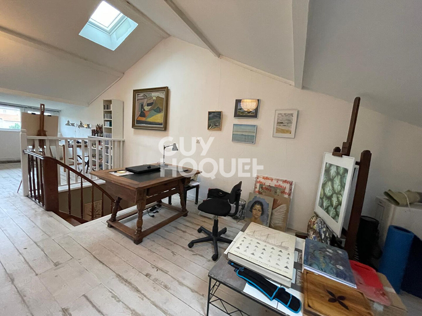 Maison de ville en pierre de taille à Saintes - Un Charme Historique Rénové avec Éclat