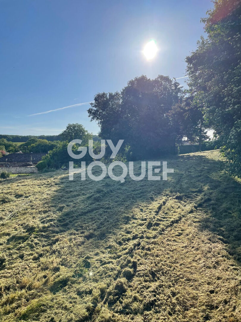 Terrain Arces 998 m2 - Rare