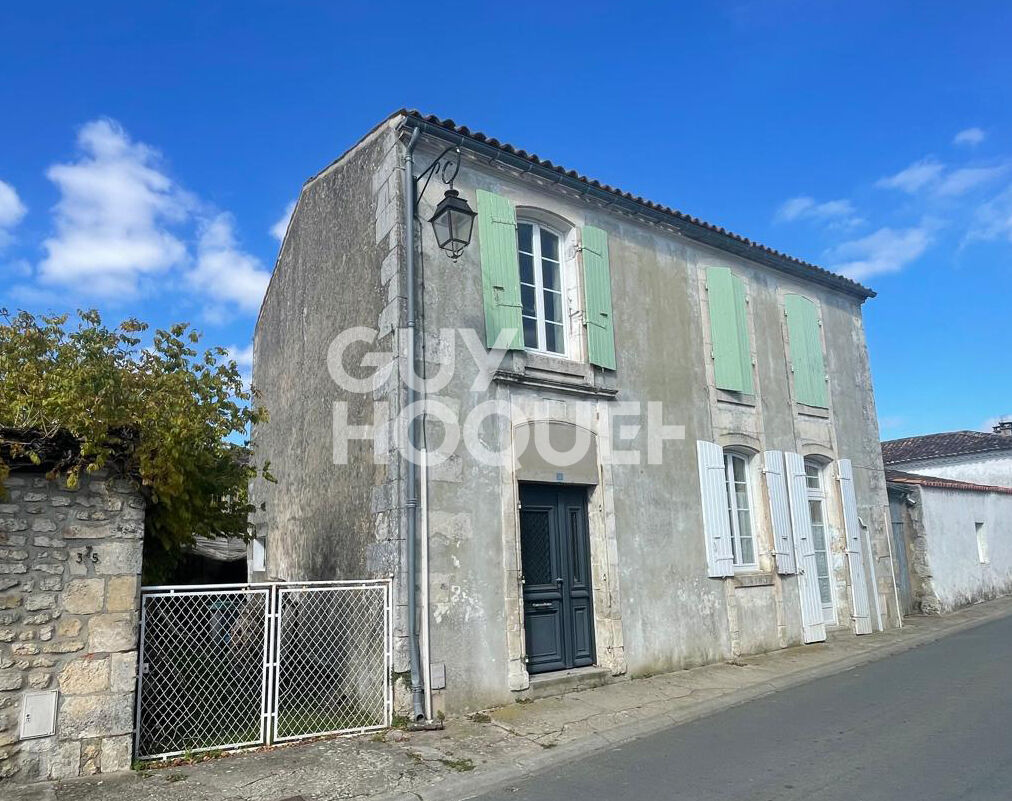 Charmante maison en pierre avec dépendances et grand jardin ? Meursac
