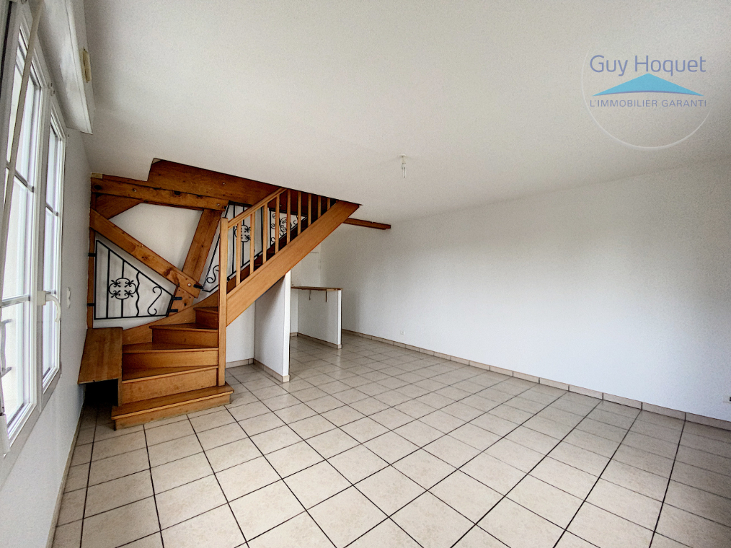 Appartement T2 (49 m²) en location à CREPY EN VALOIS