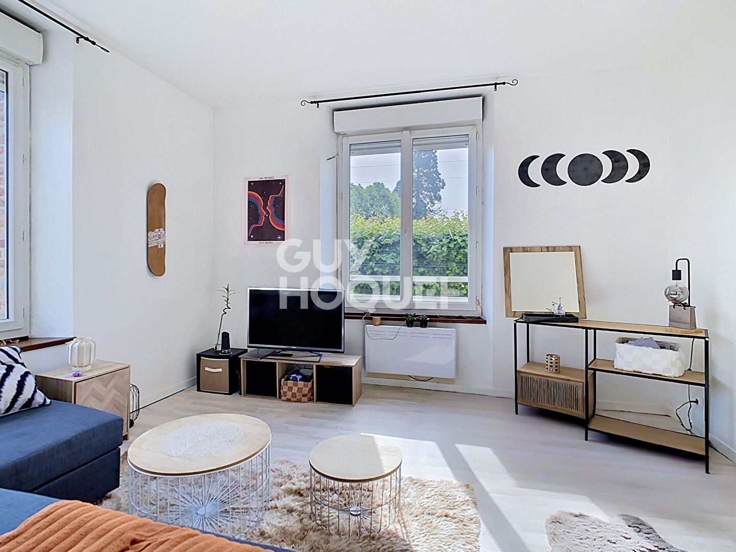 Location : appartement F1 à CREPY EN VALOIS