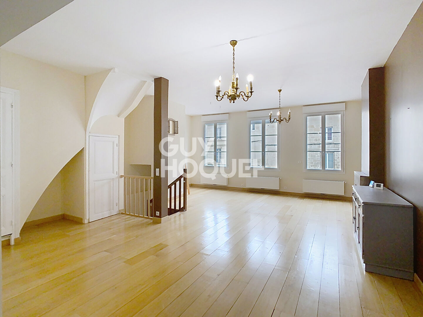 CREPY EN VALOIS : appartement F4 en vente