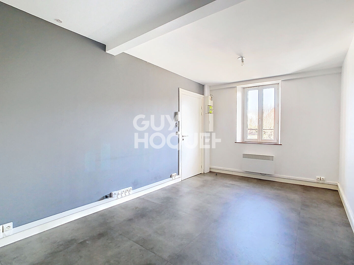 LOCATION : appartement 1 pièce (21 m²) à THURY EN VALOIS
