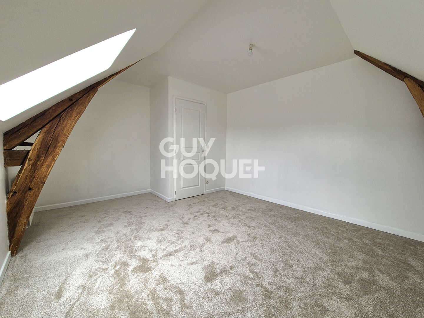 Appartement de 4 pièces (53 m²) en location à LEVIGNEN