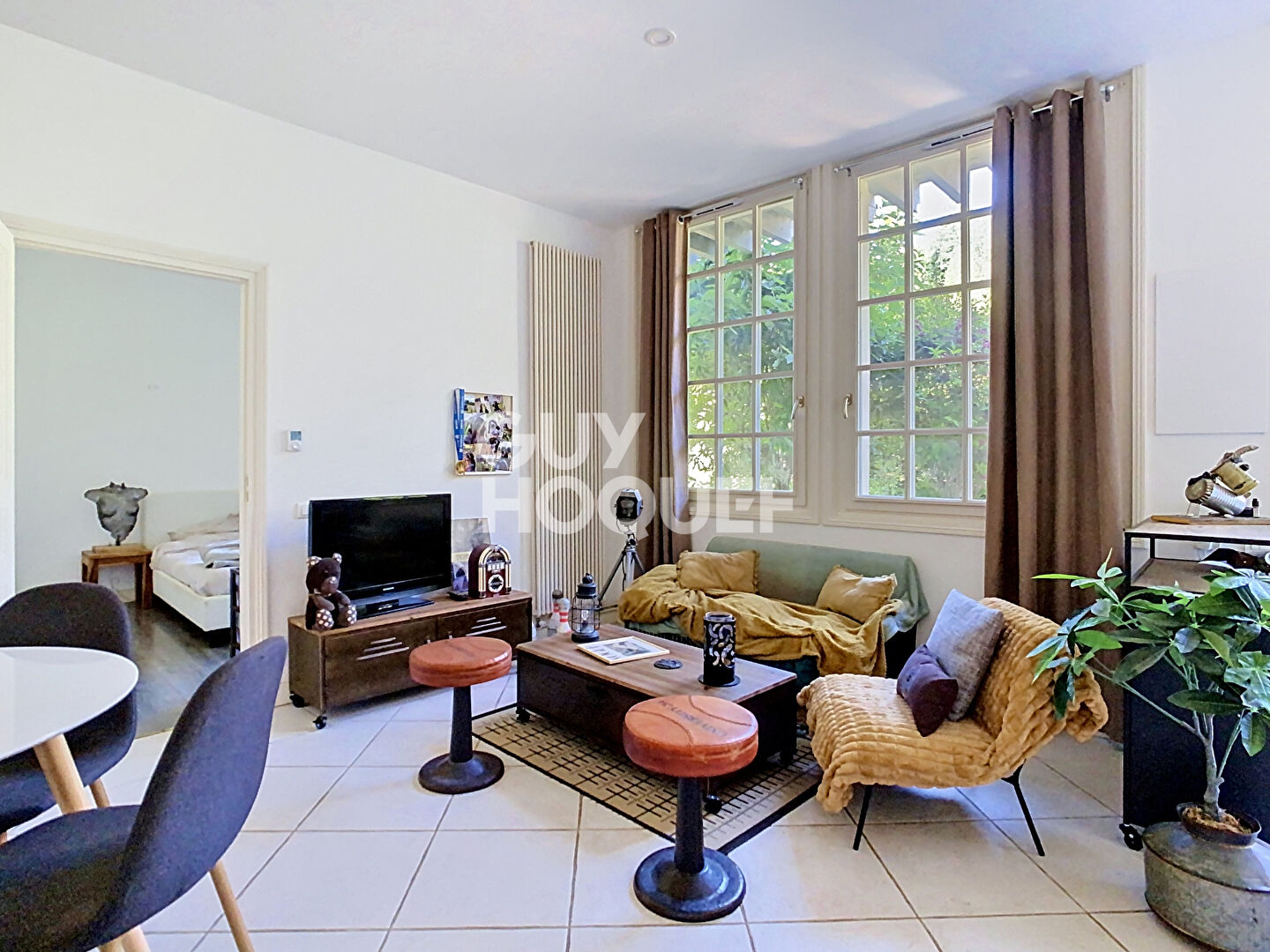 LOCATION d'un appartement F2 (48 m²) à PIERREFONDS
