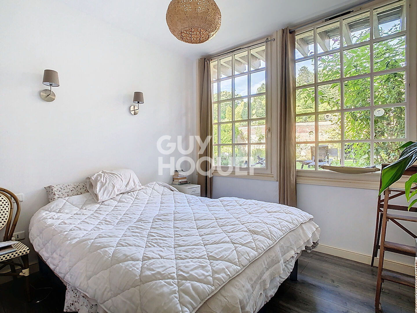 LOCATION d'un appartement F2 (48 m²) à PIERREFONDS
