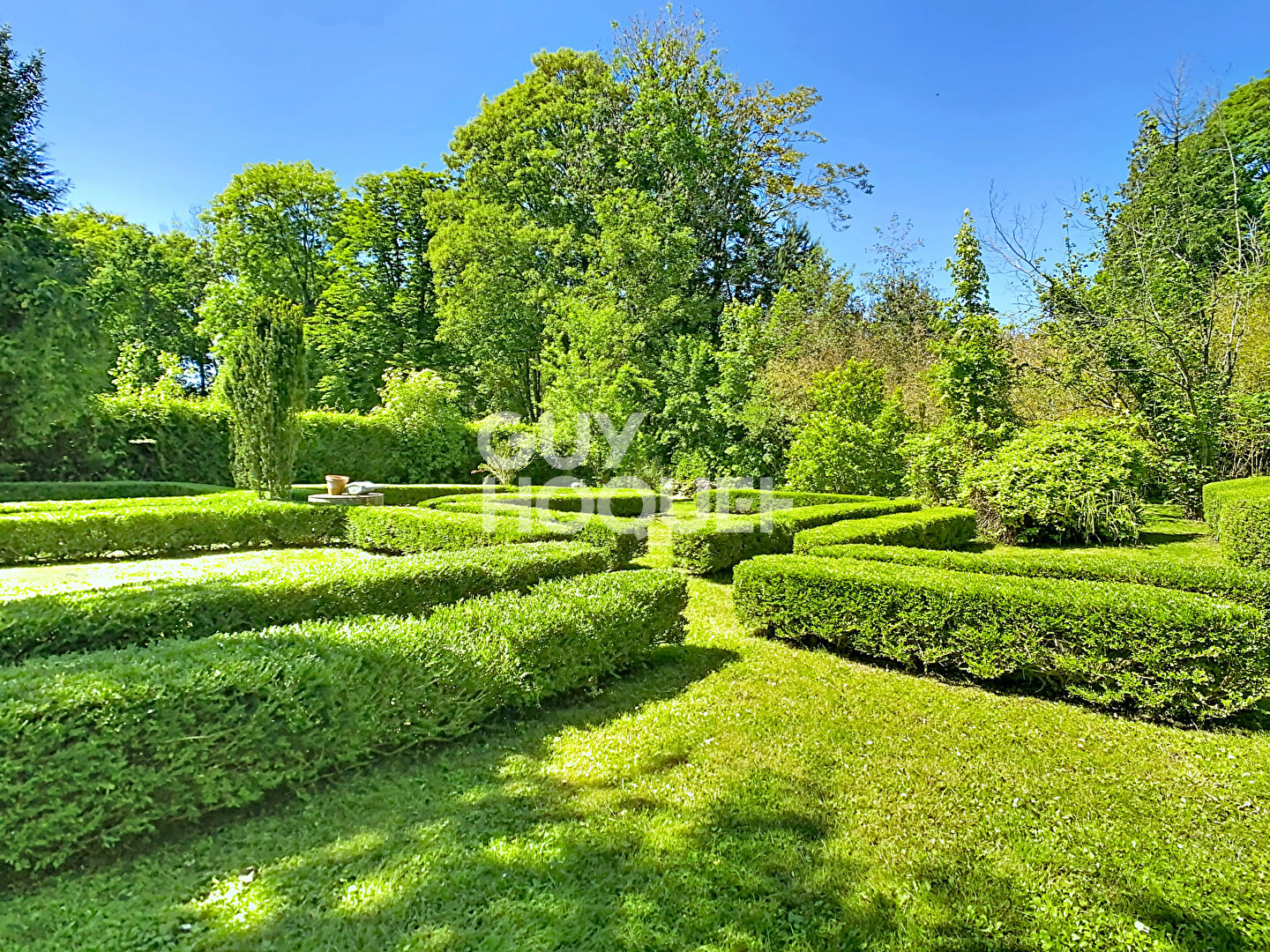 LOCATION d'un appartement F2 (48 m²) à PIERREFONDS