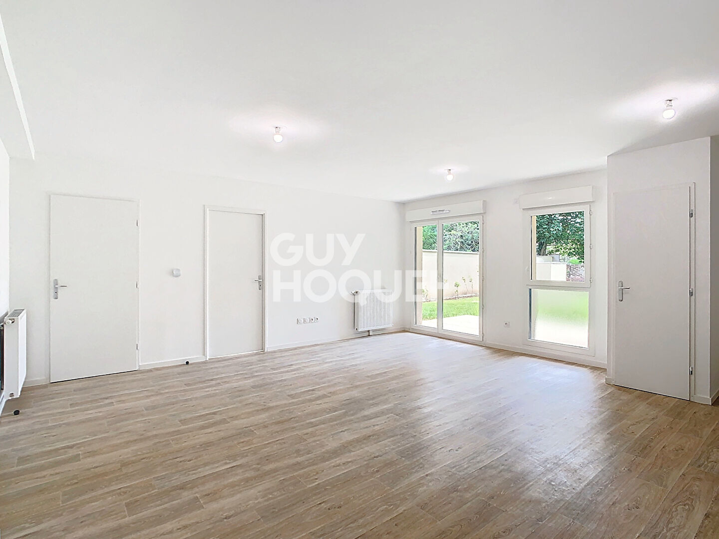 VENTE : appartement récent au rez-de-chaussée T4 (77 m²) à CREPY EN VALOIS