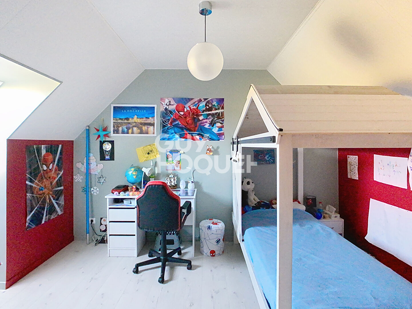 A VENDRE Pavillon récent vivable de plain-pied, 4 chambres, 109 m²,  A BOURSONNE.