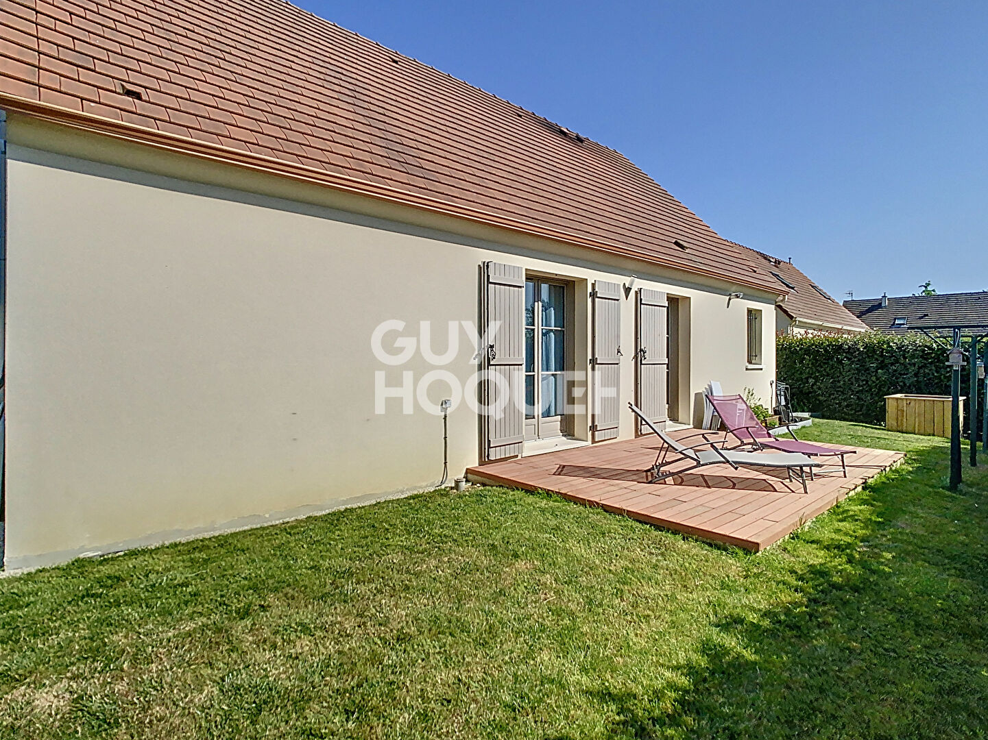 A VENDRE Pavillon récent vivable de plain-pied, 4 chambres, 109 m²,  A BOURSONNE.