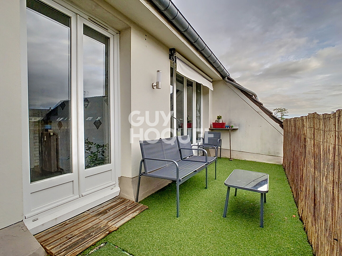 LOCATION : appartement de 2 pièces (55 m²) à CREPY EN VALOIS