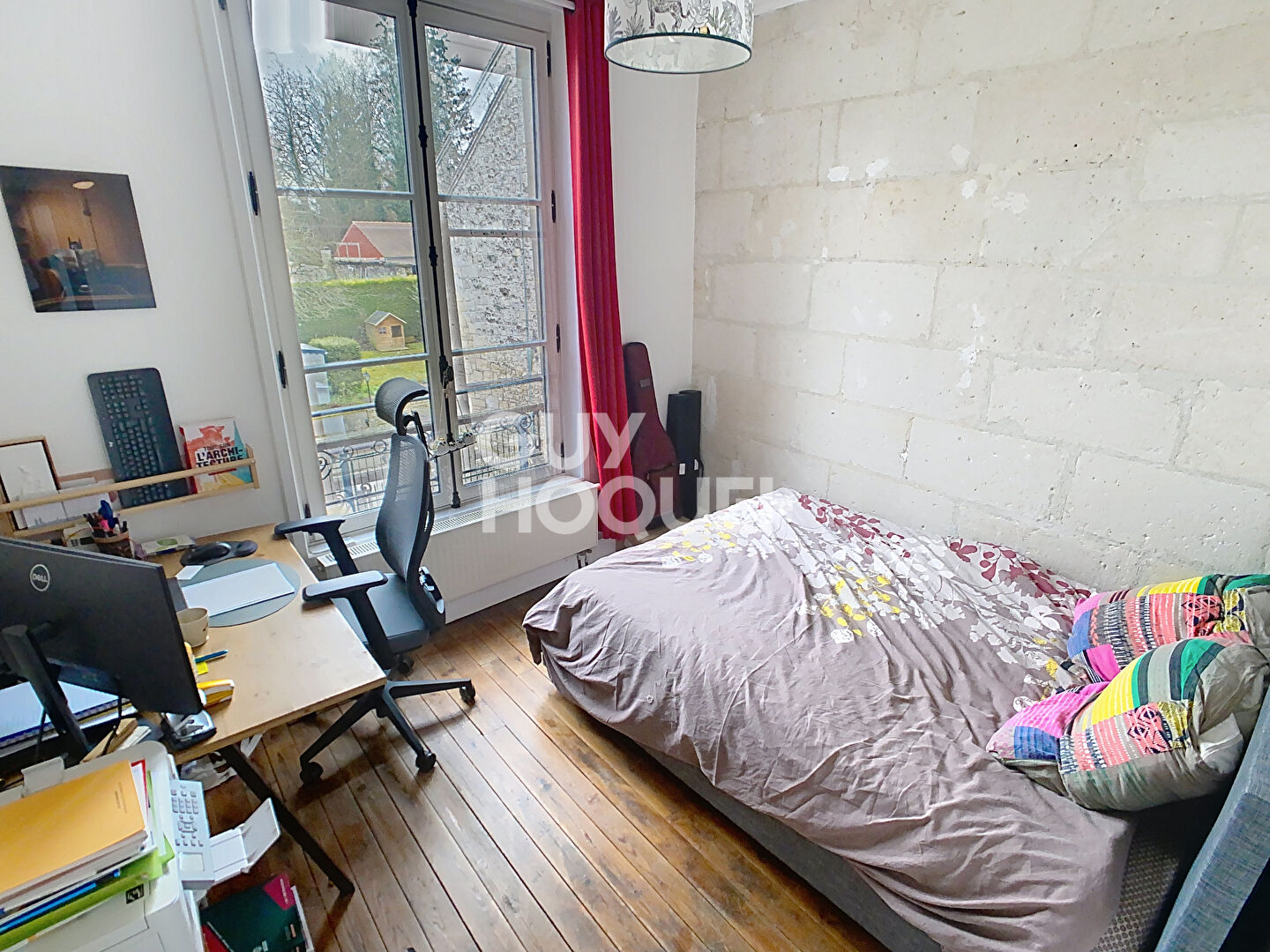 LOCATION d'un appartement F5 (110 m²) à PIERREFONDS