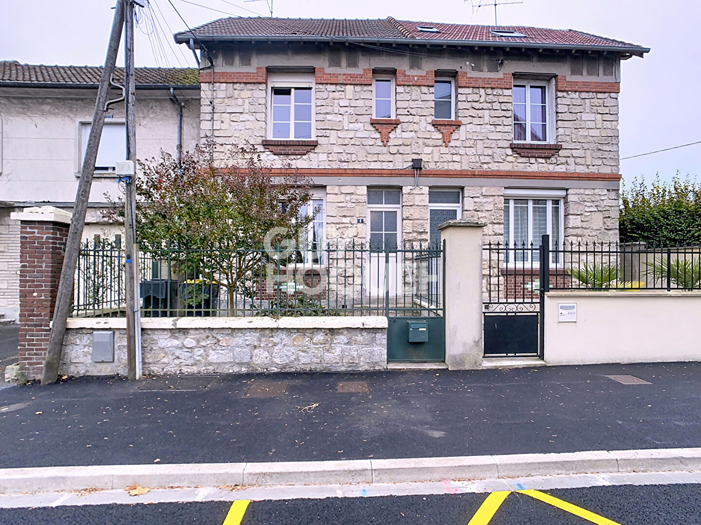 Maison de ville à vendre à Crépy-en-Valois - Référence 3121