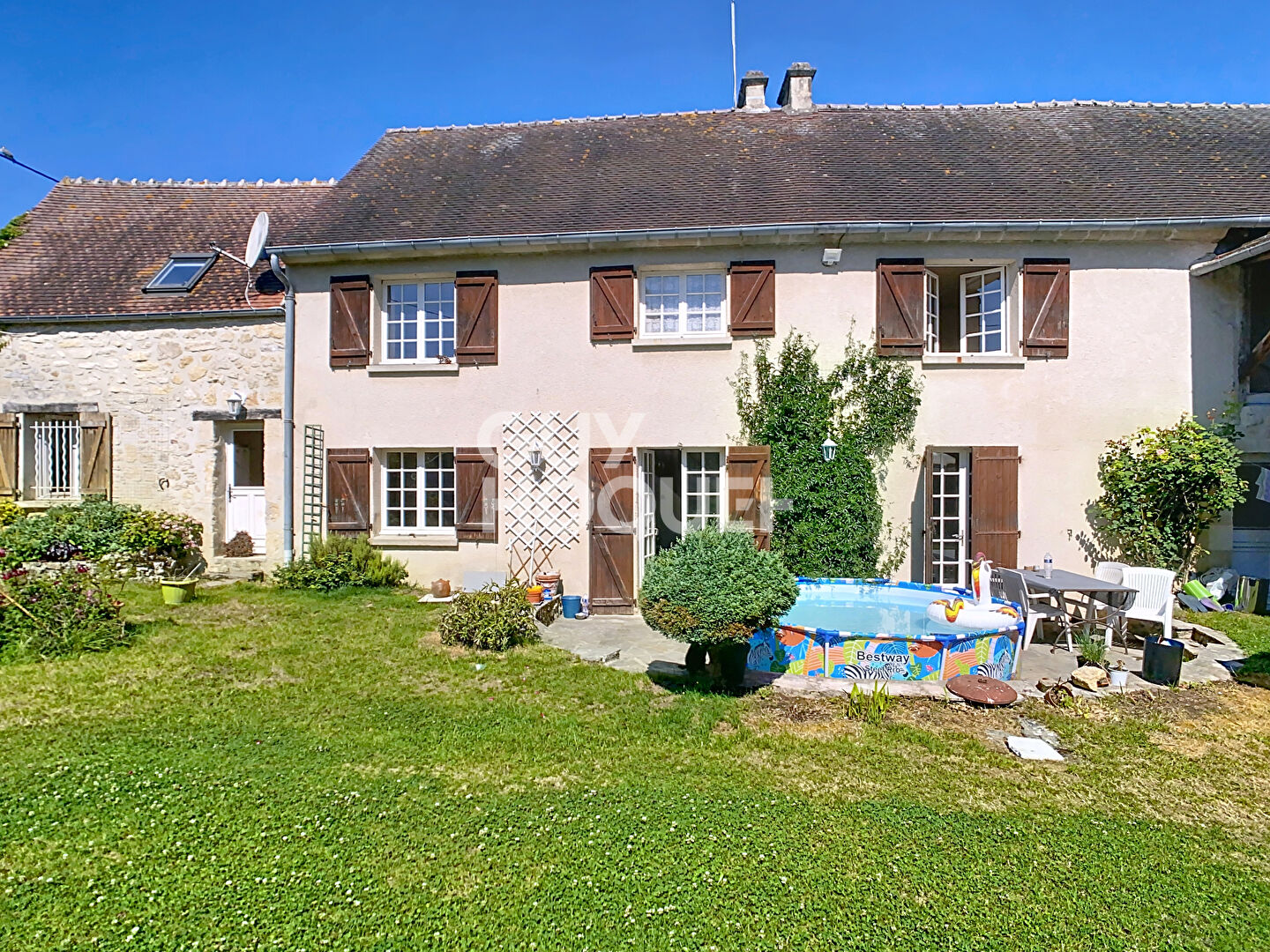 Maison à vendre à Fresnoy-la-Rivière - 8 pièces, 230 m²