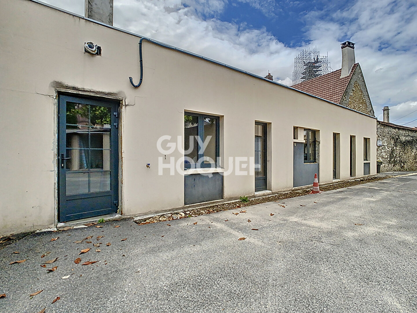 Local d'activité Crepy En Valois 1 pièce(s) 53.30 m2