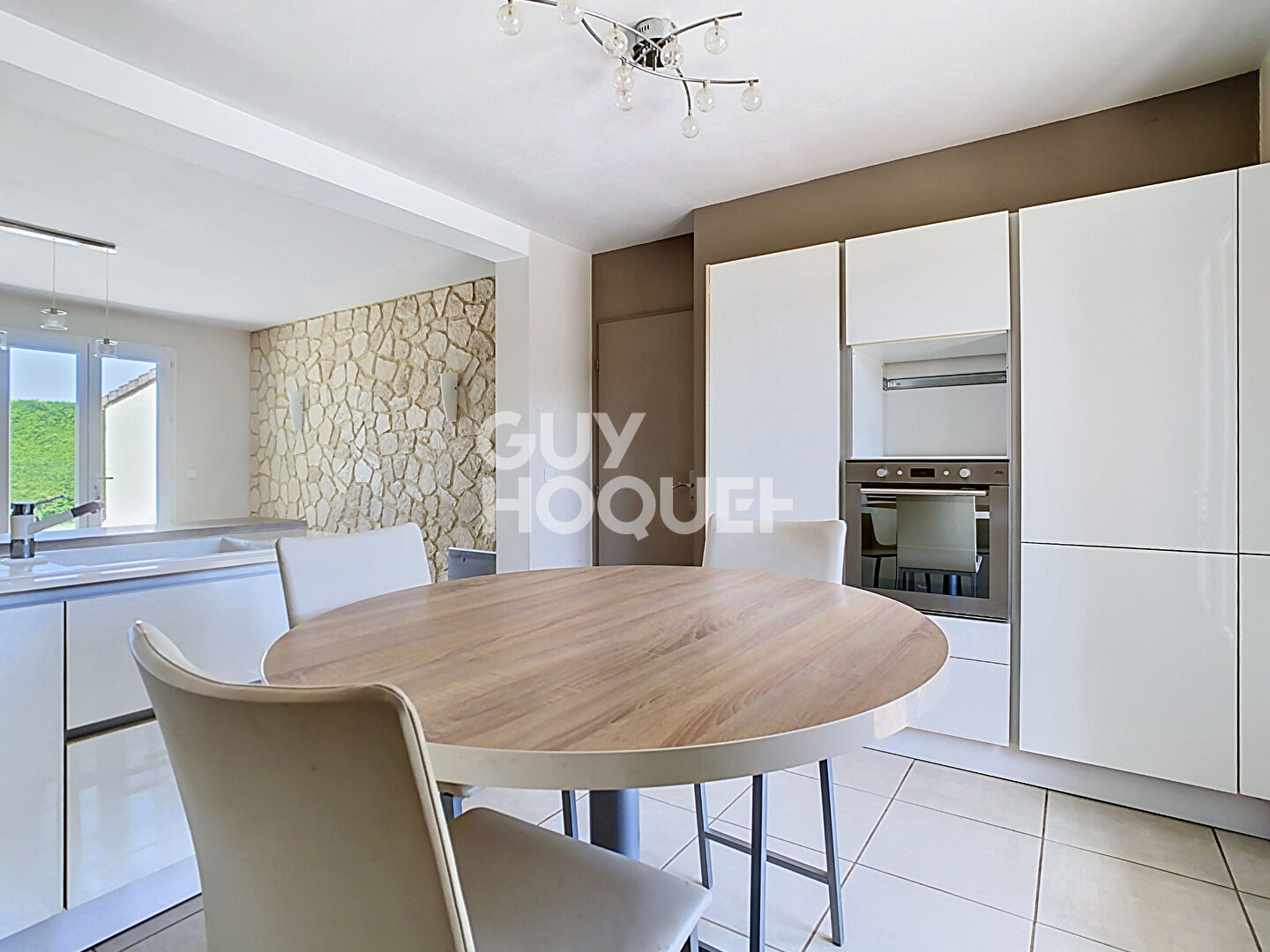 Maison vivable de plain-pied, 5 chambres, piscine à Fresnoy-le-Luat