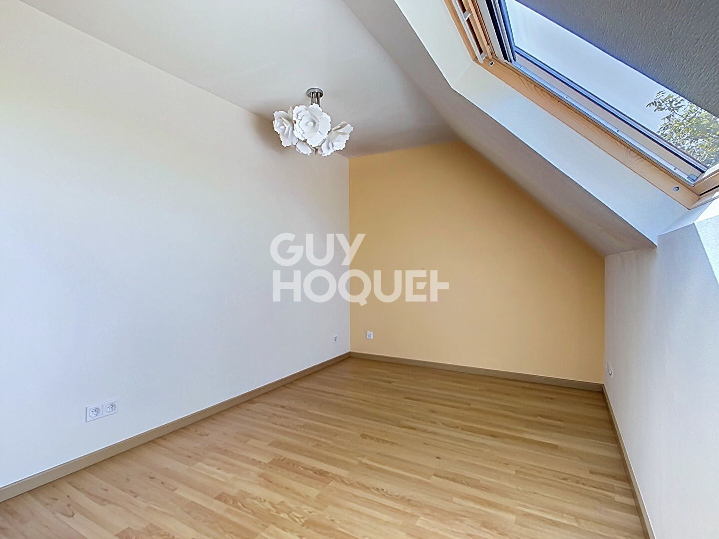 Maison vivable de plain-pied, 5 chambres, piscine à Fresnoy-le-Luat