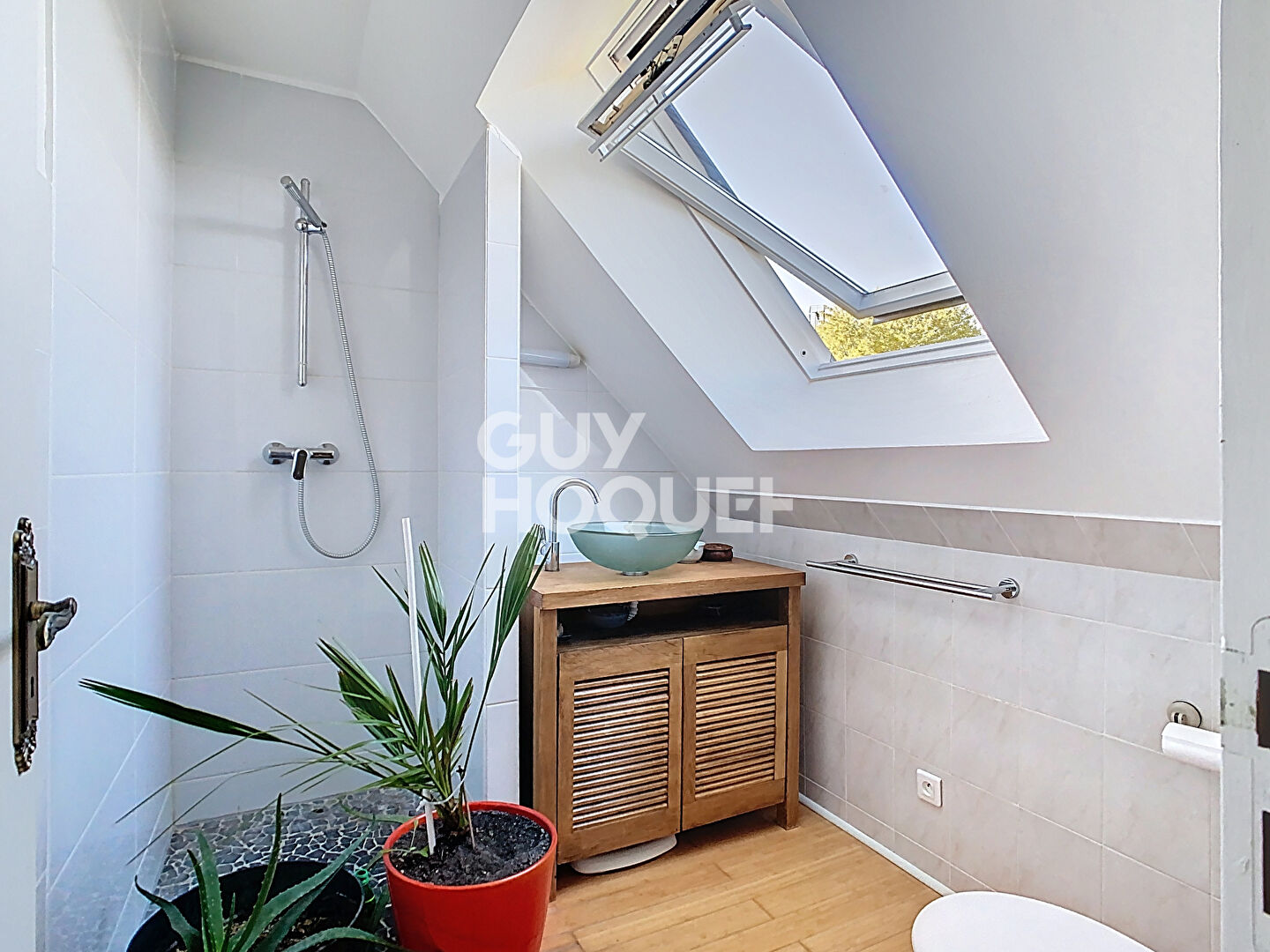 Maison 4 chambres, vivable de plain pied à Peroy-les-Gombries à vendre