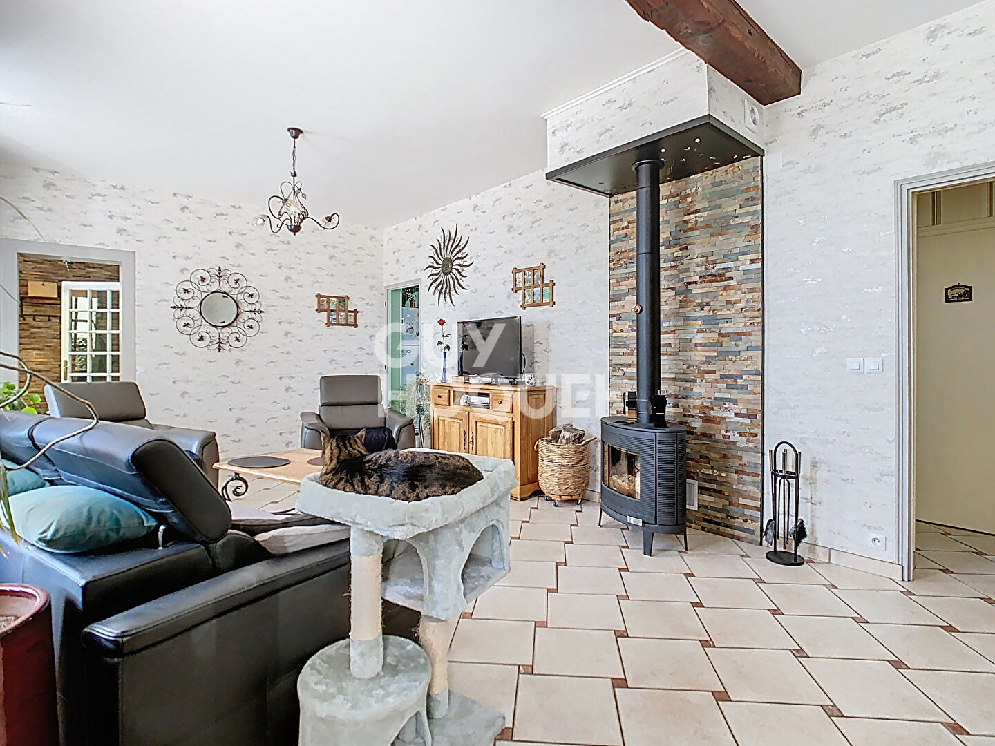 Maison 4 chambres - vivable de plain-pied - grande cave à Crepy En Valois à vendre