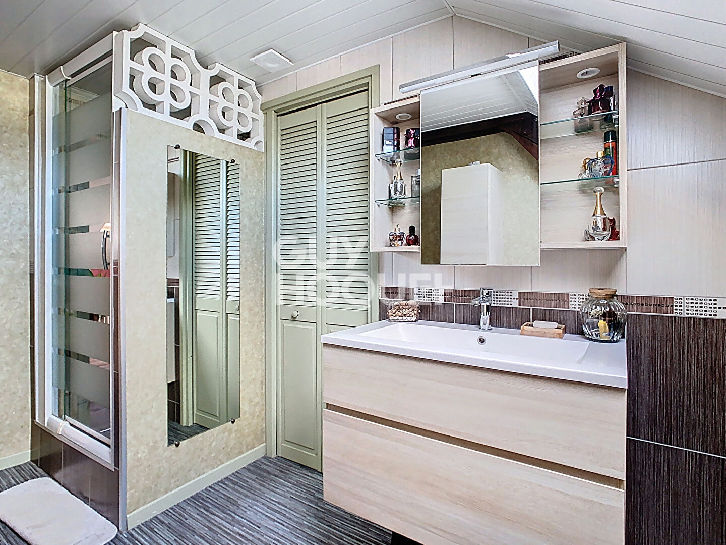 Maison 4 chambres - vivable de plain-pied - grande cave à Crepy En Valois à vendre