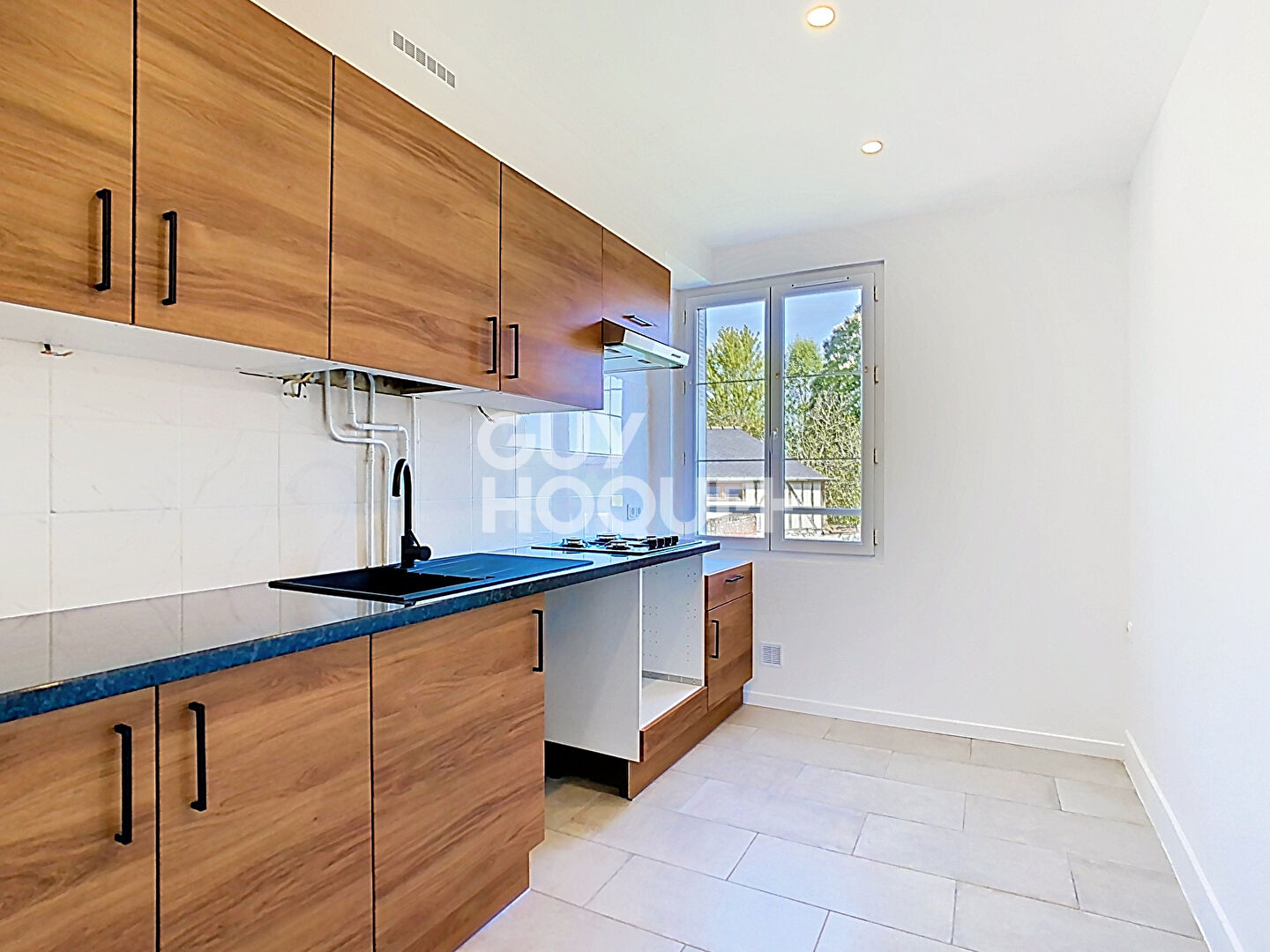 Appartement 3 pièces à vendre à Crépy en Valois - Premier étage, jardin et cave.
