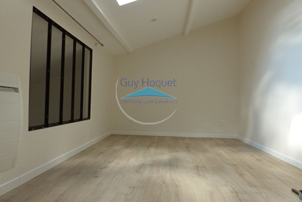 A LOUER - Appartement 4 pièces à MIRMANDE (26270).