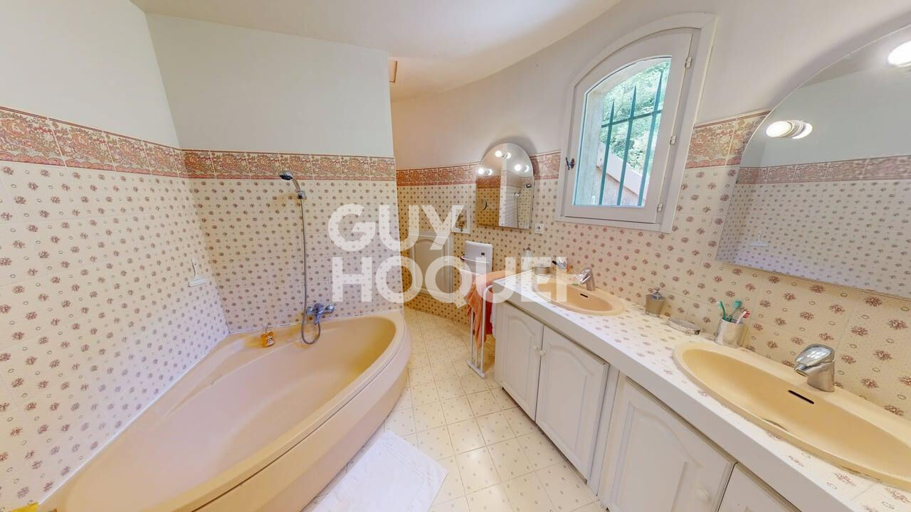 A VENDRE à CREST ? Propriété d'exception avec vue panoramique sur la Vallée de la Drôme,