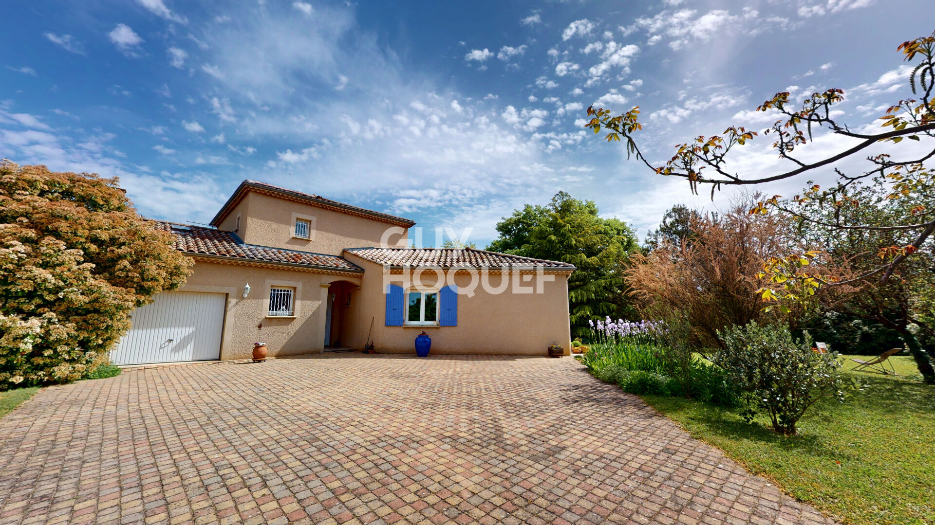 Propriété à vendre à EURRE !! 161 m² habitables avec un terrain de 2368 m²