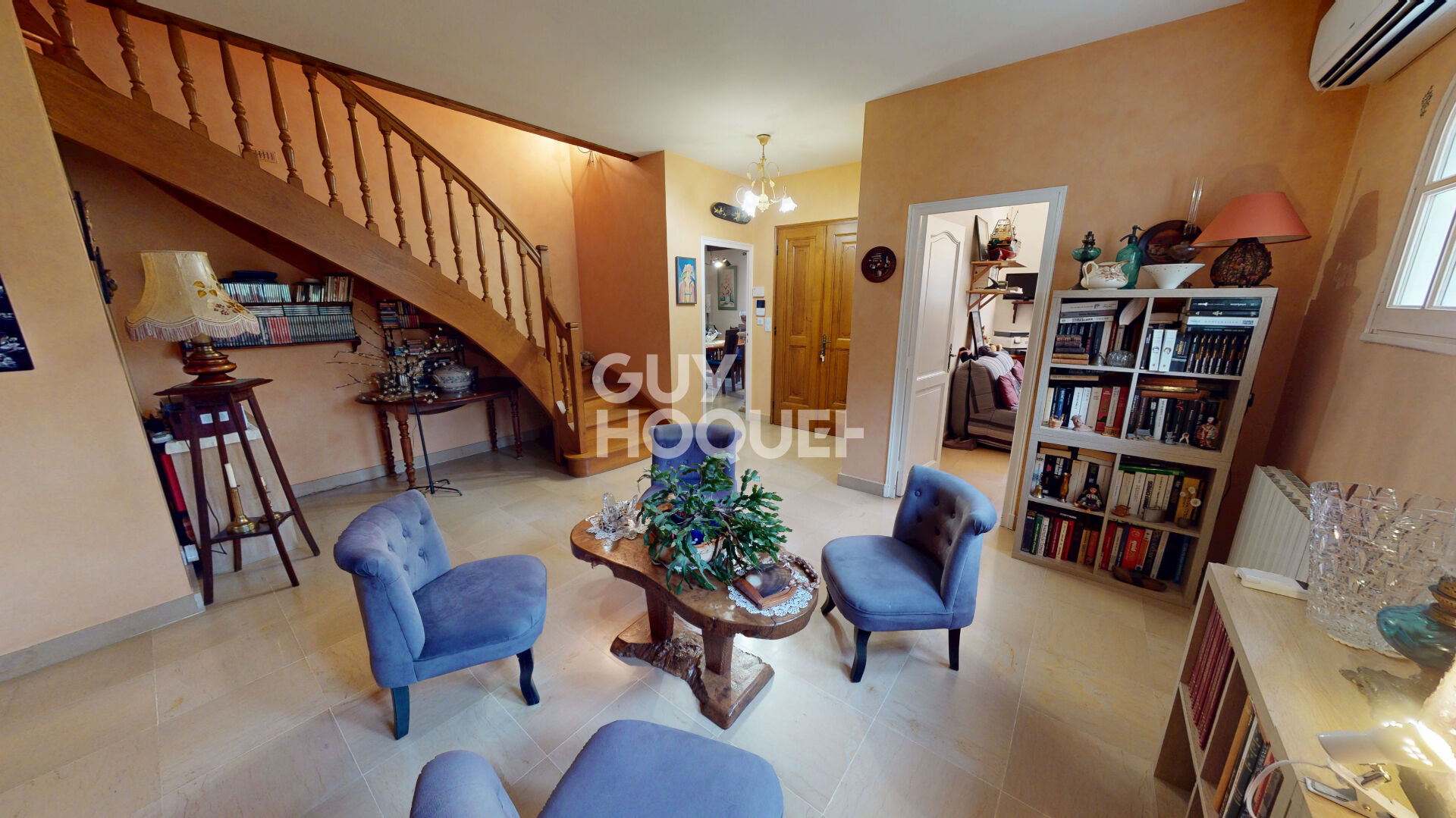 A VENDRE - Propriété 4 chambres de 160 m² avec piscine  - AOUSTE SUR SYE  26400