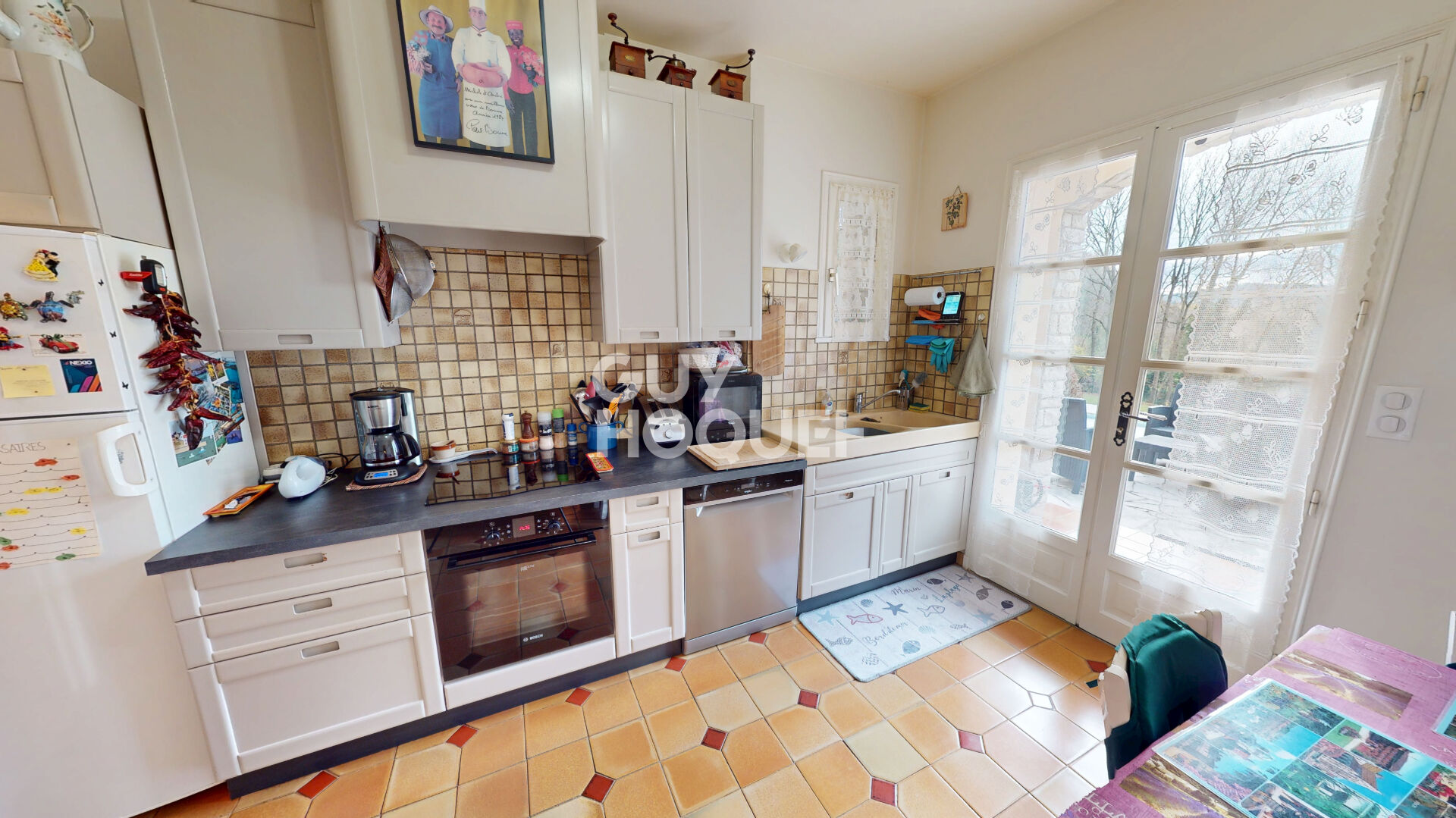 A VENDRE - Propriété 4 chambres de 160 m² avec piscine  - AOUSTE SUR SYE  26400