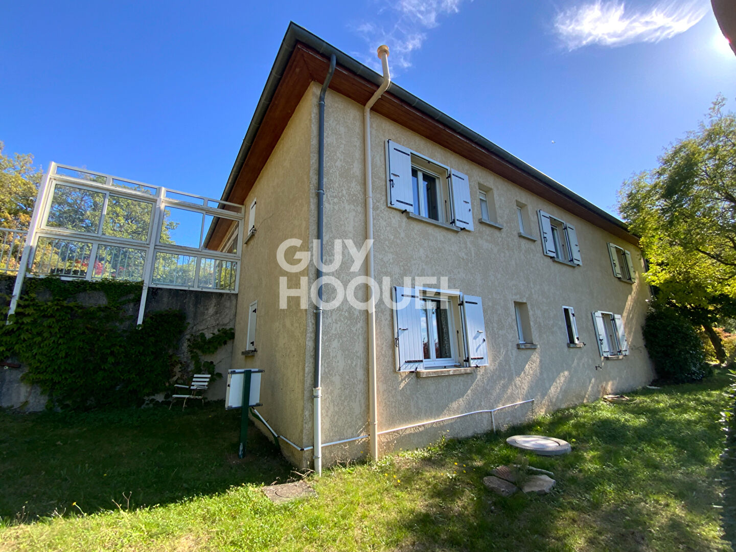 À vendre ! Propriété de 217 m²  AOUSTE / SYE