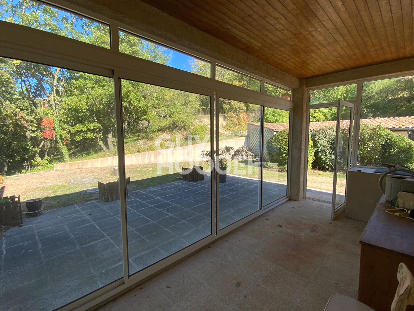 À vendre ! Propriété de 217 m²  AOUSTE / SYE