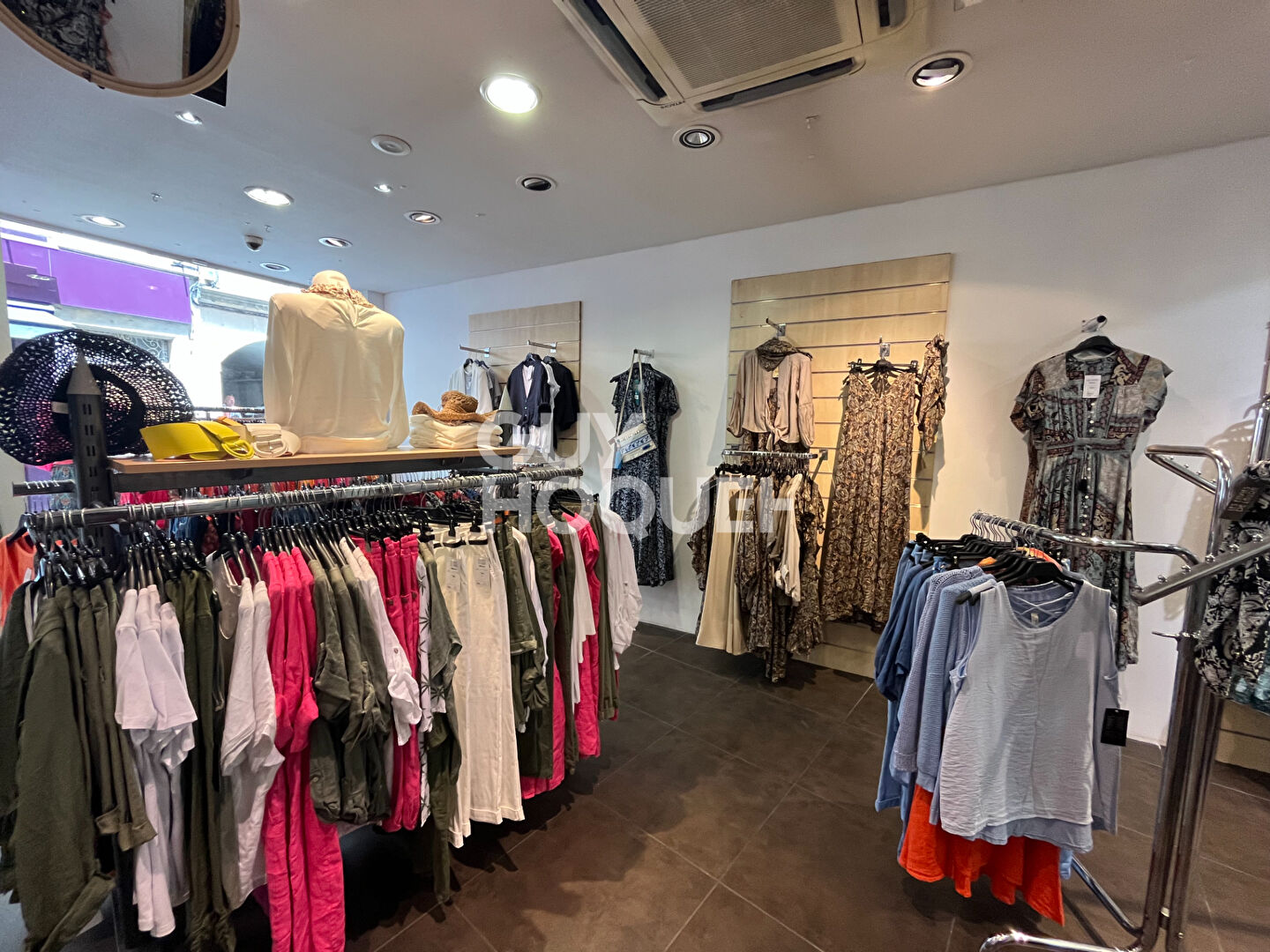 Local commercial à louer à CREST (26400)