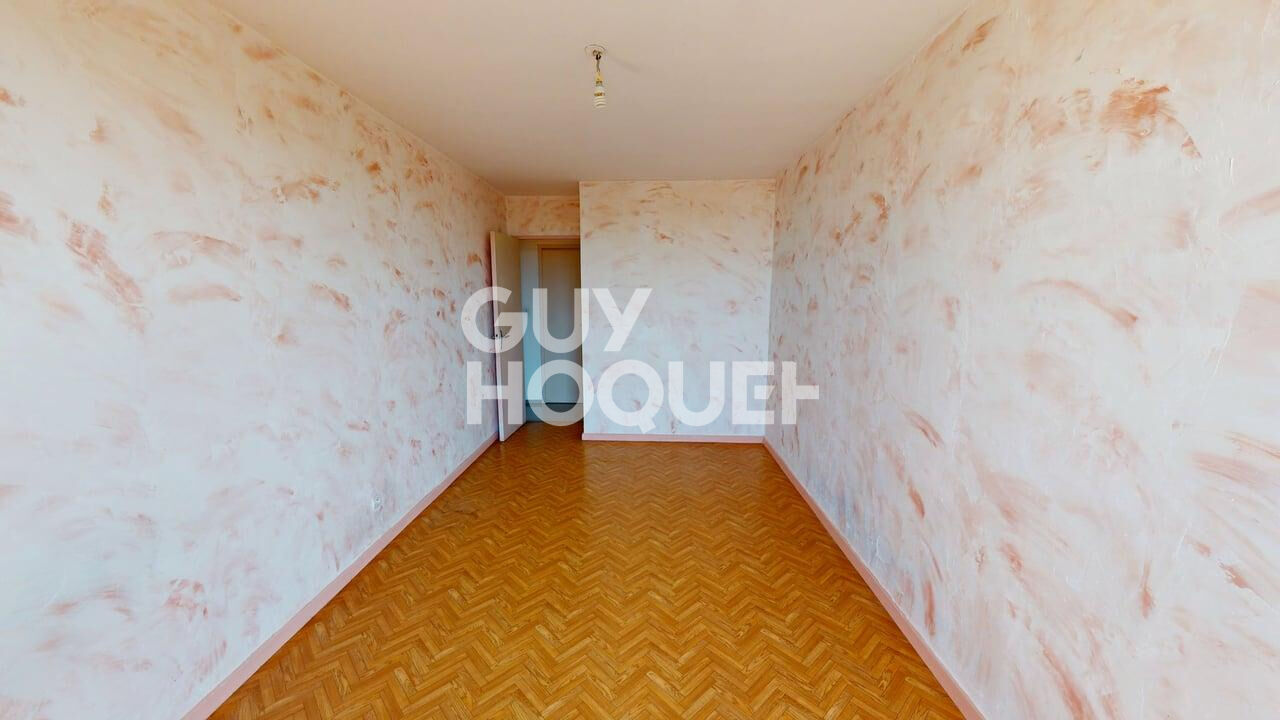 A VENDRE - Appartement 3 pièces avec garage et cave à CREST 26400