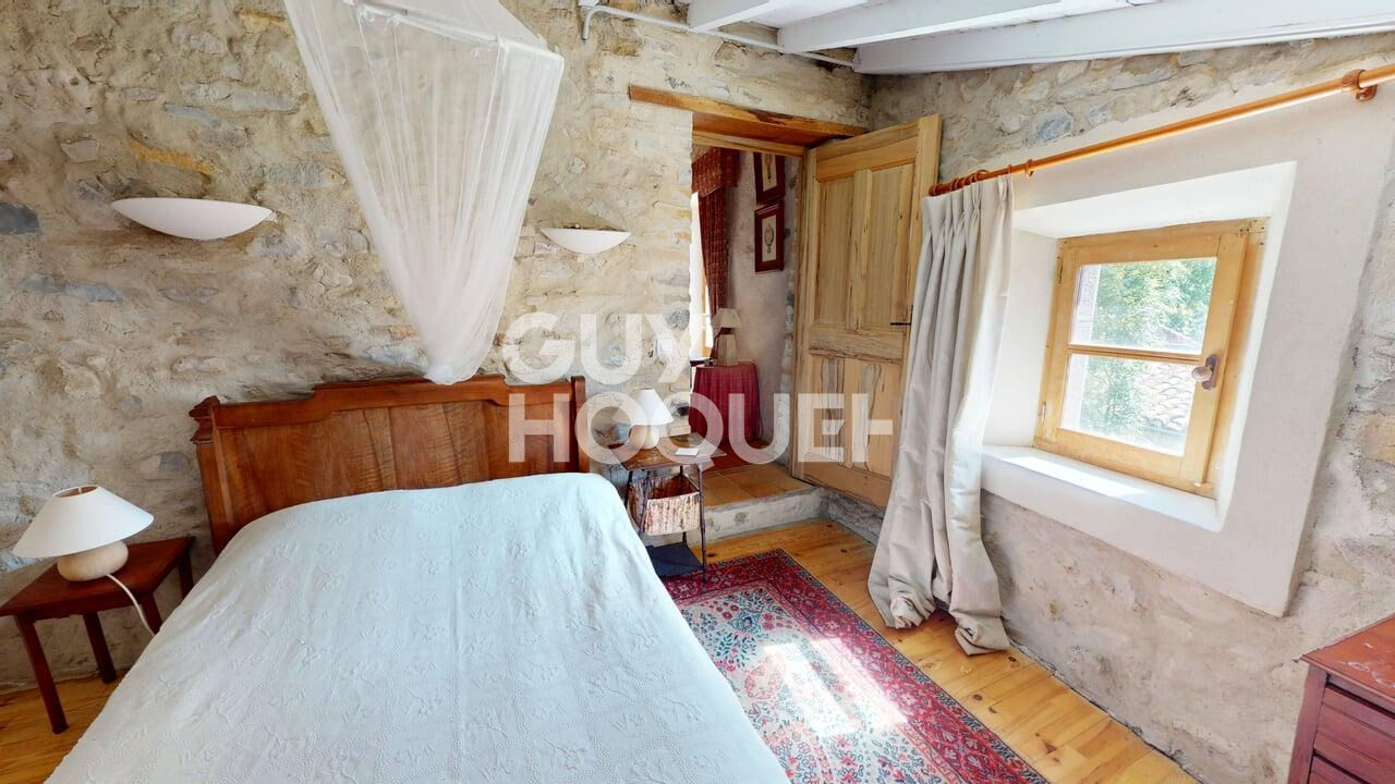 Maison en pierre avec piscine à 30 min de CREST