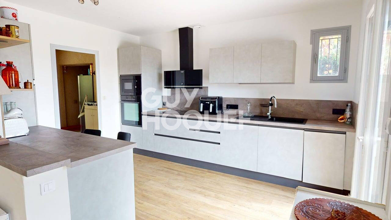 À VENDRE - Maison 5 pièces avec vue panoramique sur la vallée de la Drôme à ALLEX 26400